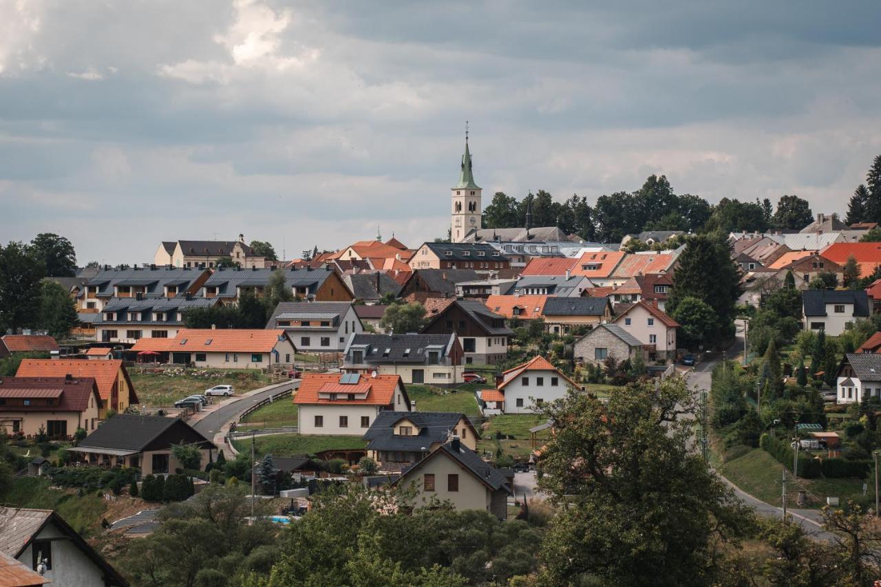 Apartman Sjezdovka Kasperske Hory Bagian luar foto